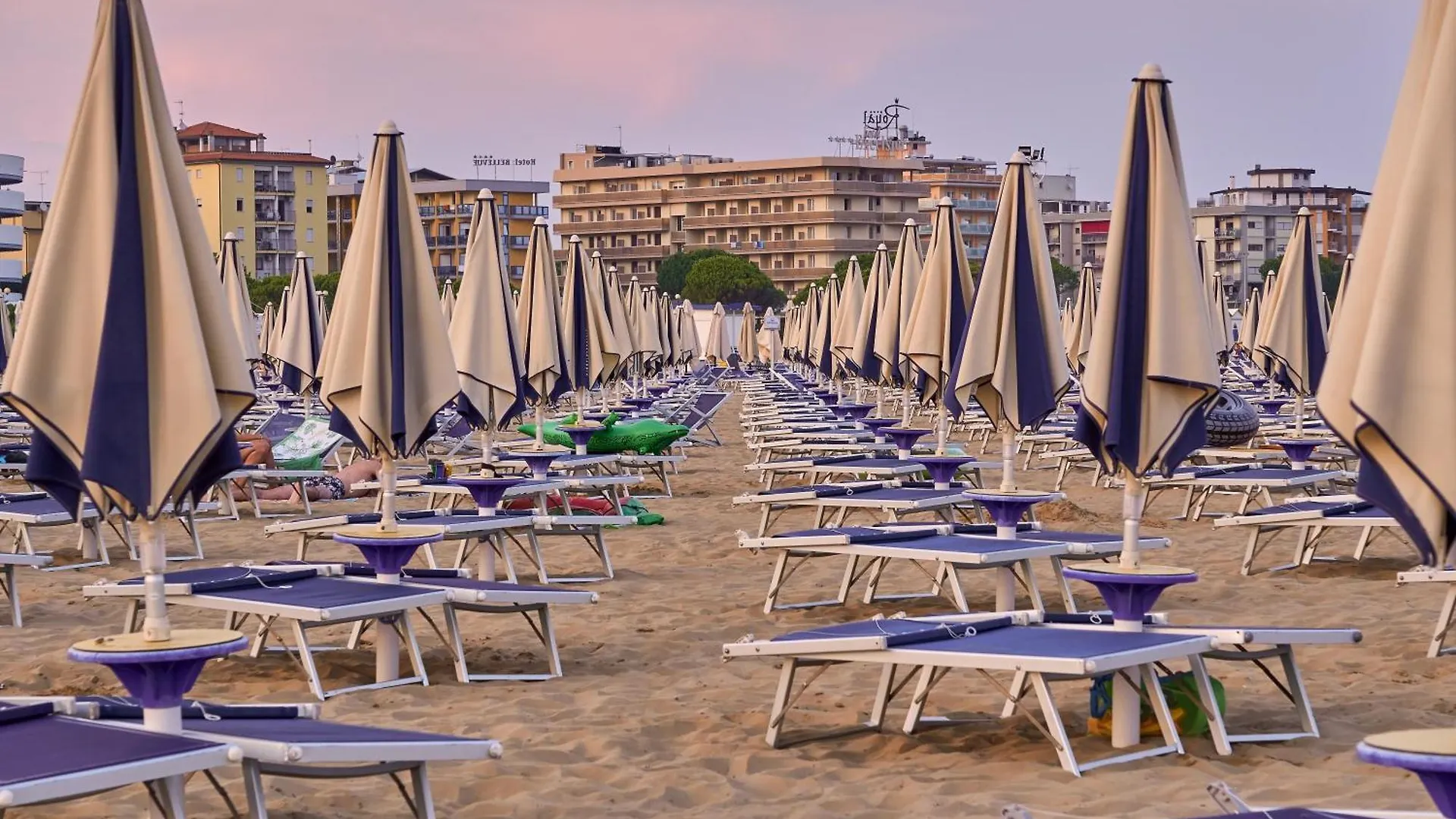 Enjoy Your Stay Only 100M From The Sea - Beahost Bibione 0*,